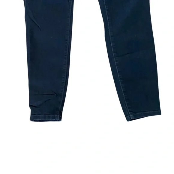 Torrid Dark Wash Triple Button Skinny Jeggings/Jeans. Size 10R. - Picture 4 of 9